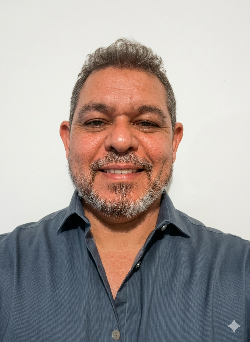 Carlos Ernesto Cebreros Ruiz